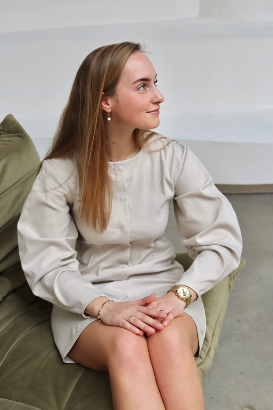 Romee jurk met ballonmouwen beige - Afbeelding 4